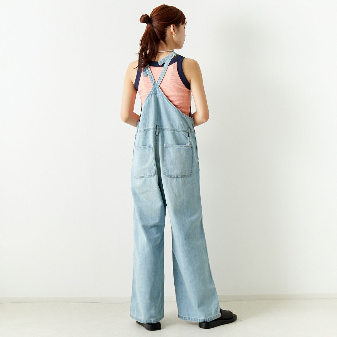 Johnbull [ジョンブル] 11オンスデニムワークサロペット [JL241P37] 017 ﾌｪｰﾄﾞ &&モデル身長：167cm 着用サイズ：M&&