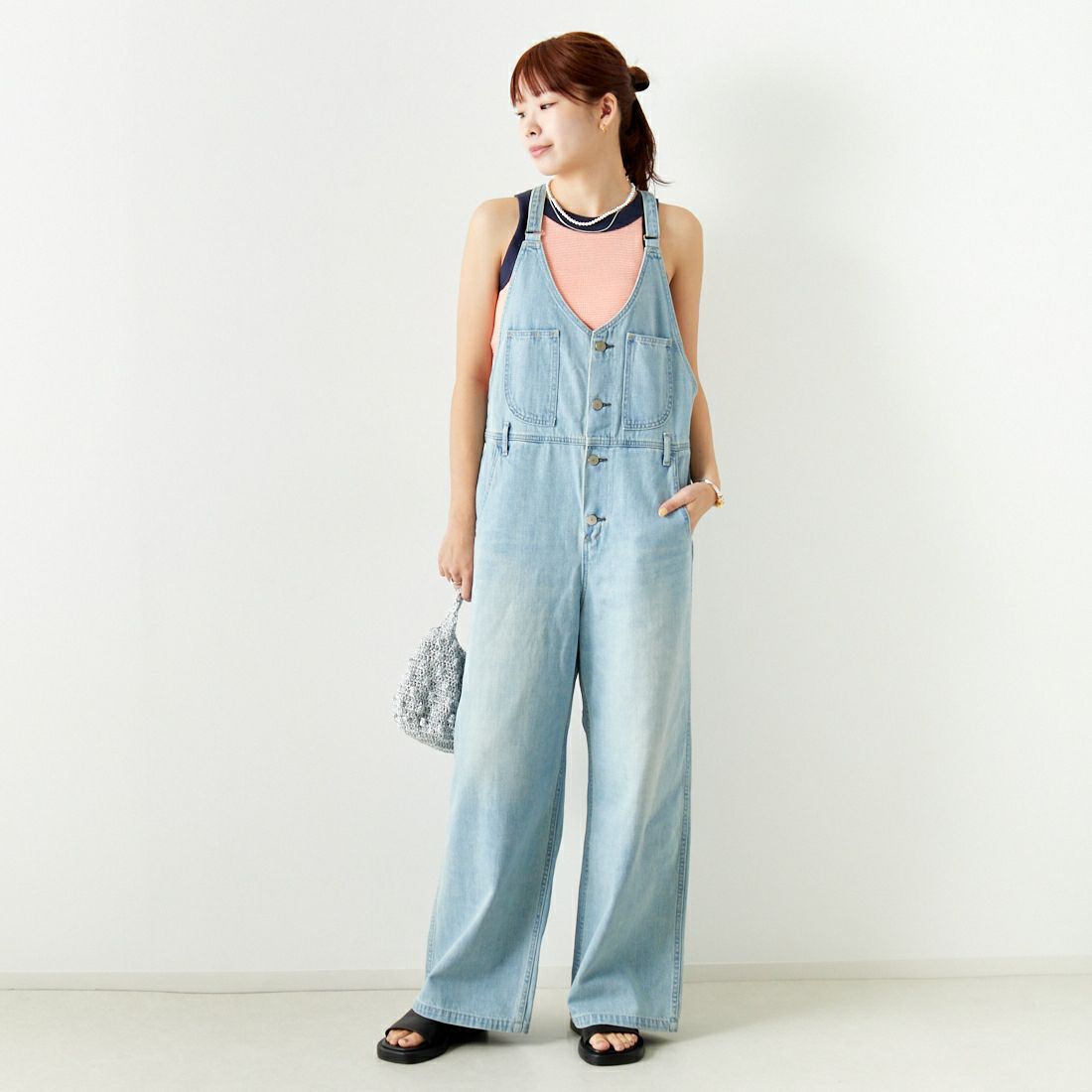 Johnbull [ジョンブル] 11オンスデニムワークサロペット [JL241P37] 017 ﾌｪｰﾄﾞ &&モデル身長：167cm 着用サイズ：M&&