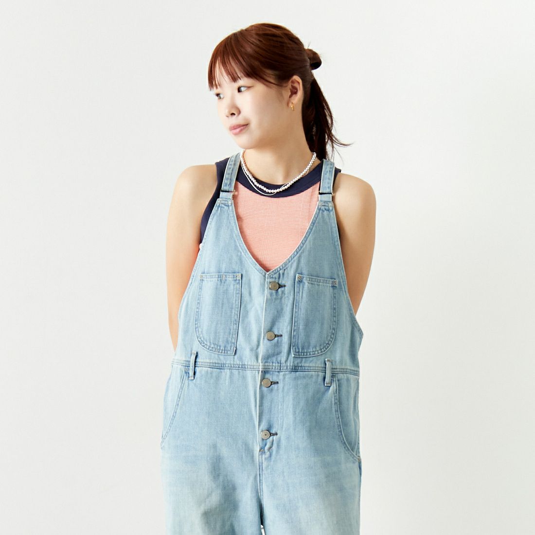 Johnbull [ジョンブル] 11オンスデニムワークサロペット [JL241P37] 017 ﾌｪｰﾄﾞ &&モデル身長：167cm 着用サイズ：M&&