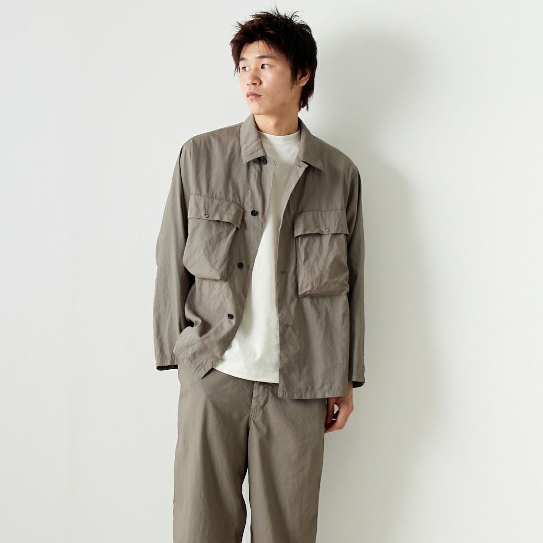 STILL BY HAND [スティルバイハンド] 製品染めシャツジャケット [BL01241] GREIGE &&モデル身長：182cm 着用サイズ：46&&