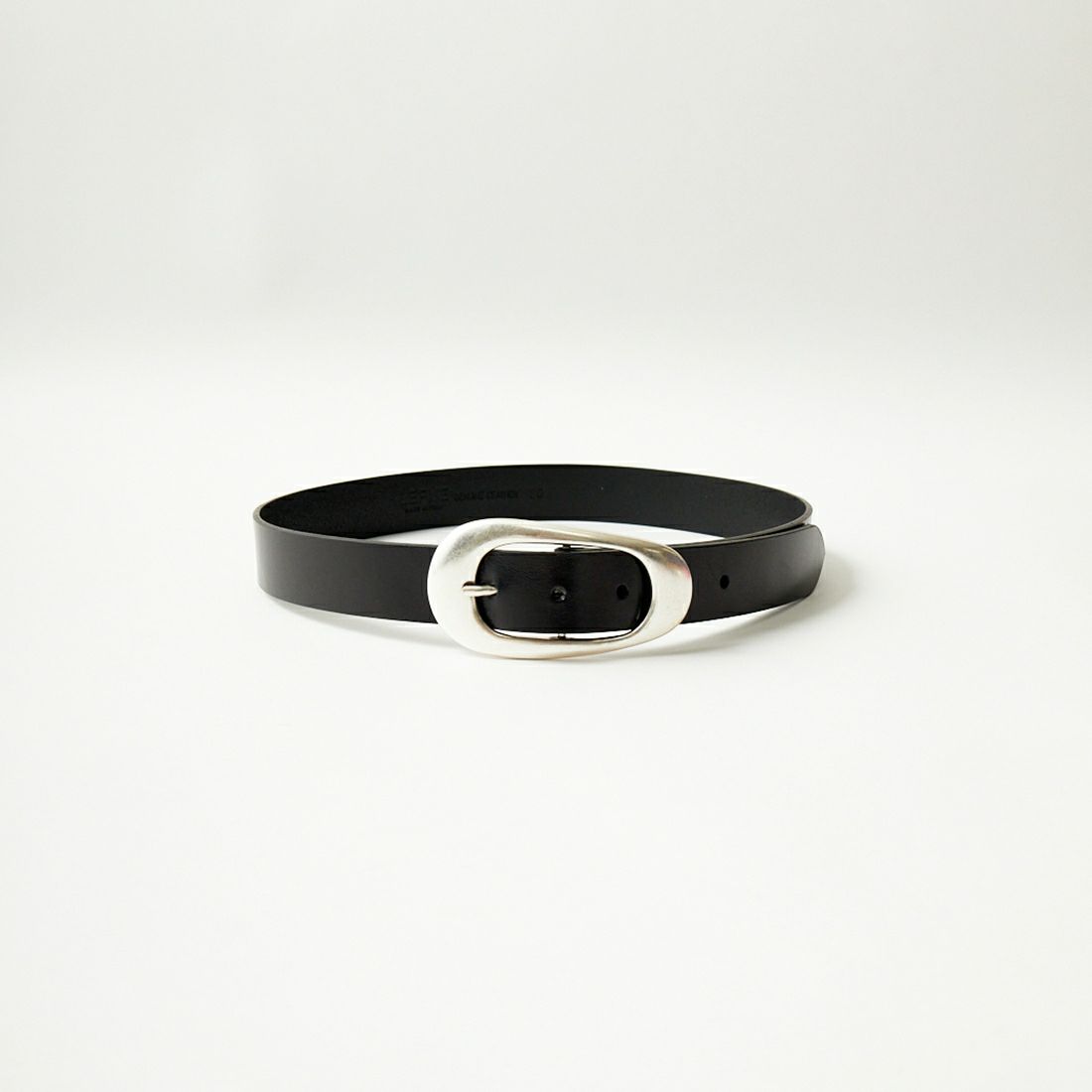 01 BLACK
