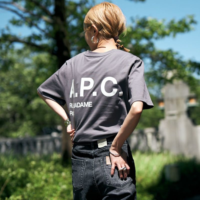 A.P.C. [アー・ペー・セー] 別注 ロゴプリントポケットTシャツ 