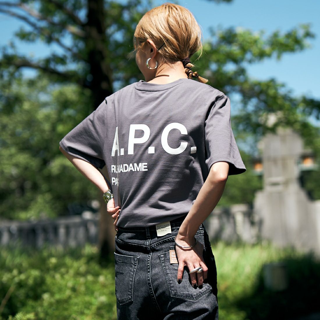 A.P.C. [アー・ペー・セー] 別注 ロゴプリントポケットTシャツ [POCKETLOGO-JF]