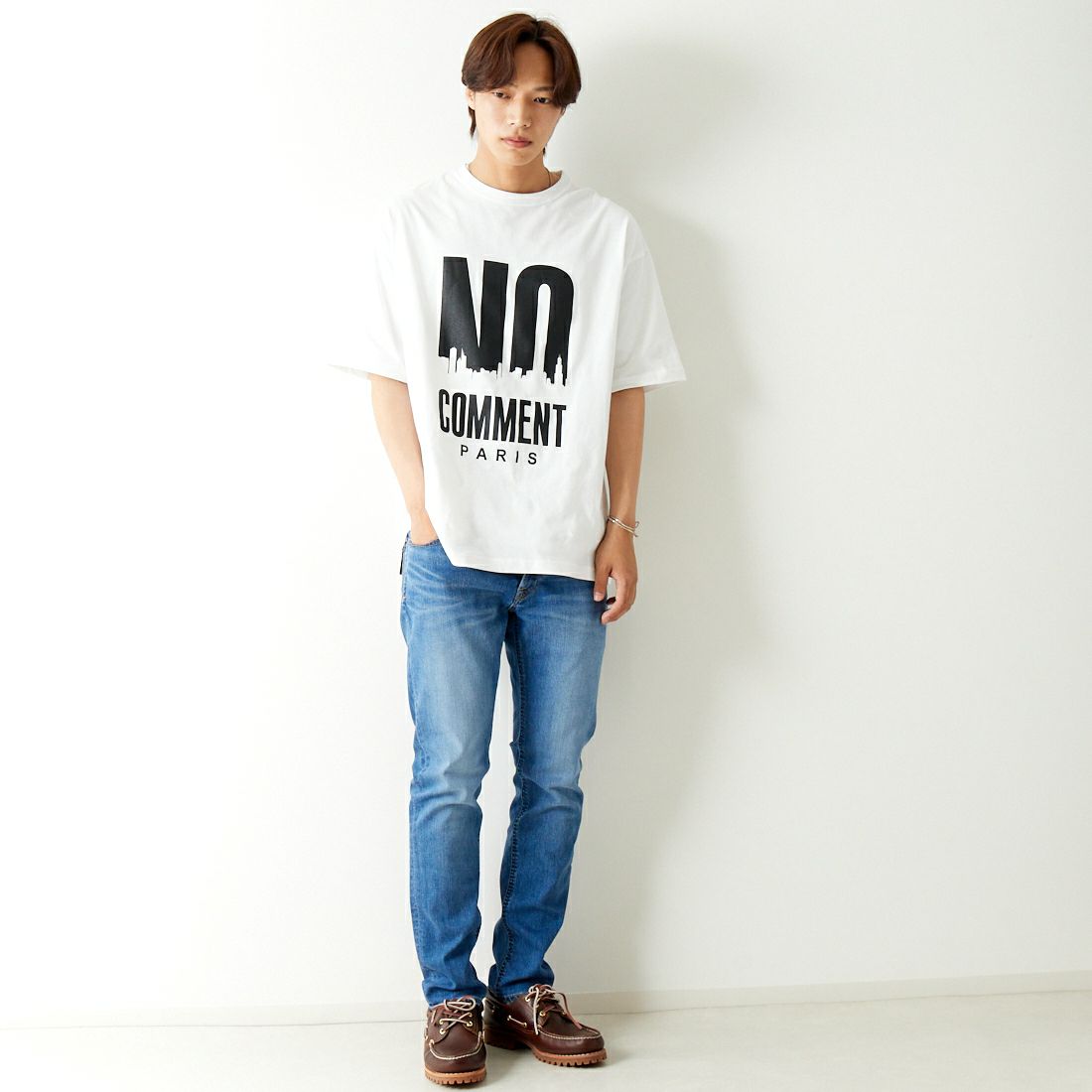 NO COMMENT PARIS [ノーコメントパリ] ショートスリーブ ビッグロゴTシャツ [NC-OT0035] WHITE &&モデル身長：179cm 着用サイズ：L&&