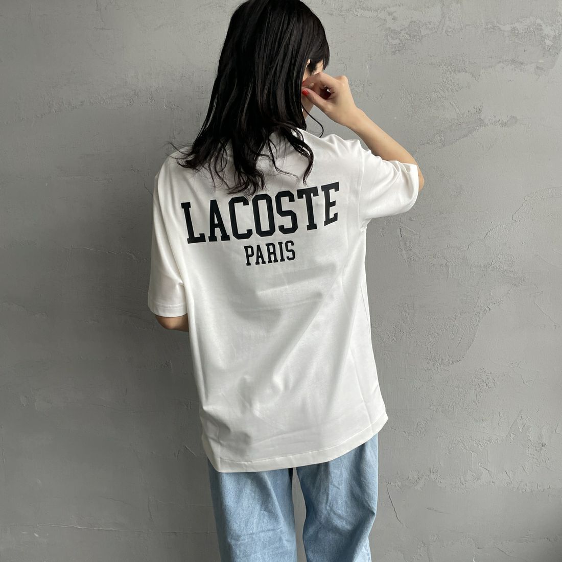 LACOSTE [ラコステ] バックプリントベーシックTシャツ [TH4705] 70V WHITE &&モデル身長：160cm 着用サイズ：2&&