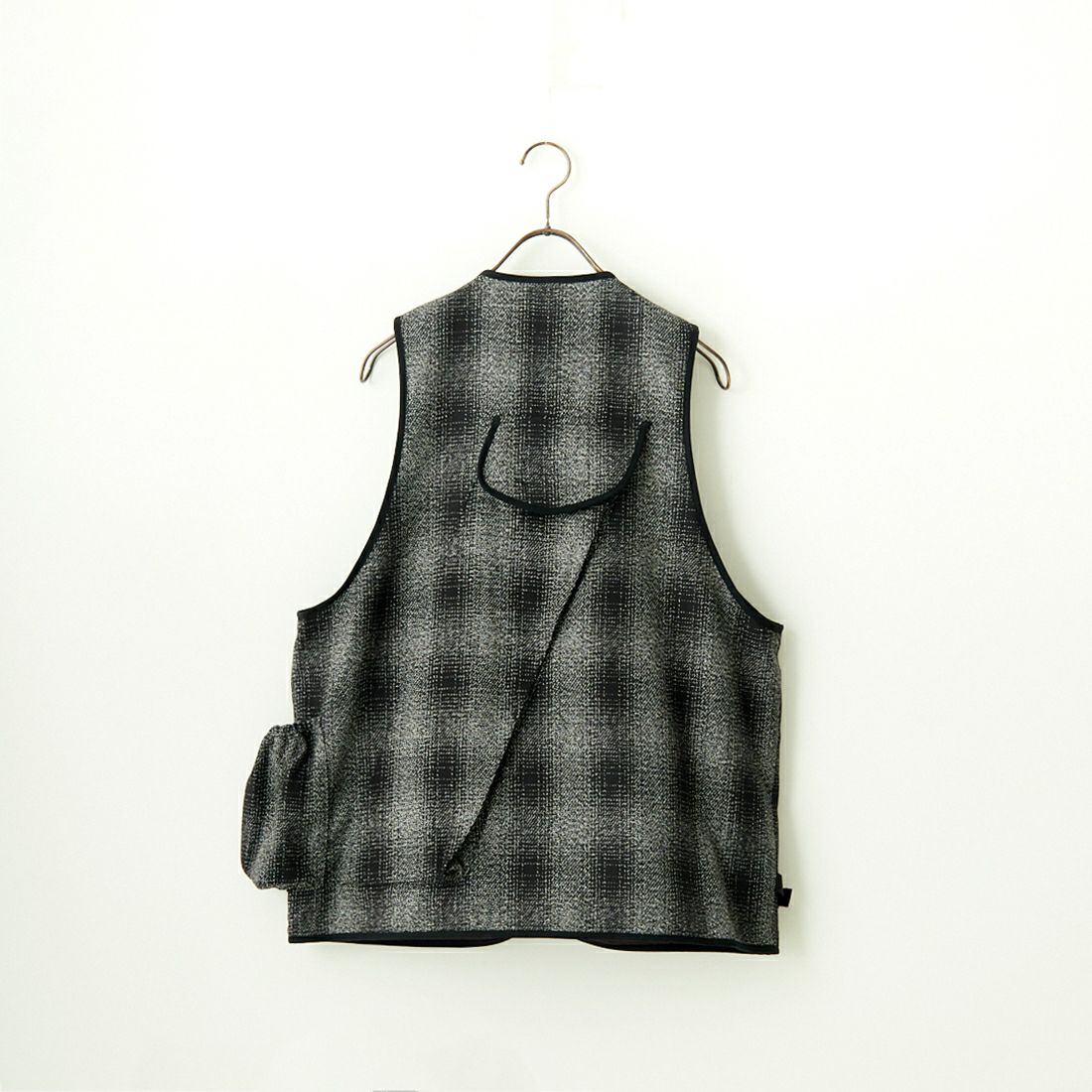 Name. [ネーム] フランネルフォトグラファーベスト [NMVE-002C] BLACK