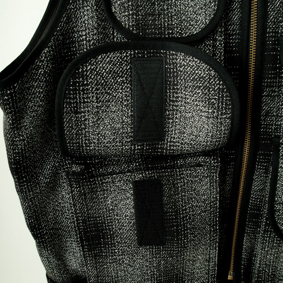 Name. [ネーム] フランネルフォトグラファーベスト [NMVE-002C] BLACK