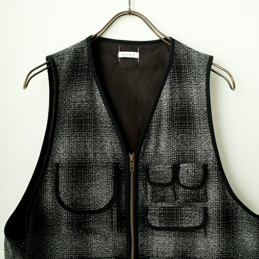 Name. [ネーム] フランネルフォトグラファーベスト [NMVE-002C] BLACK