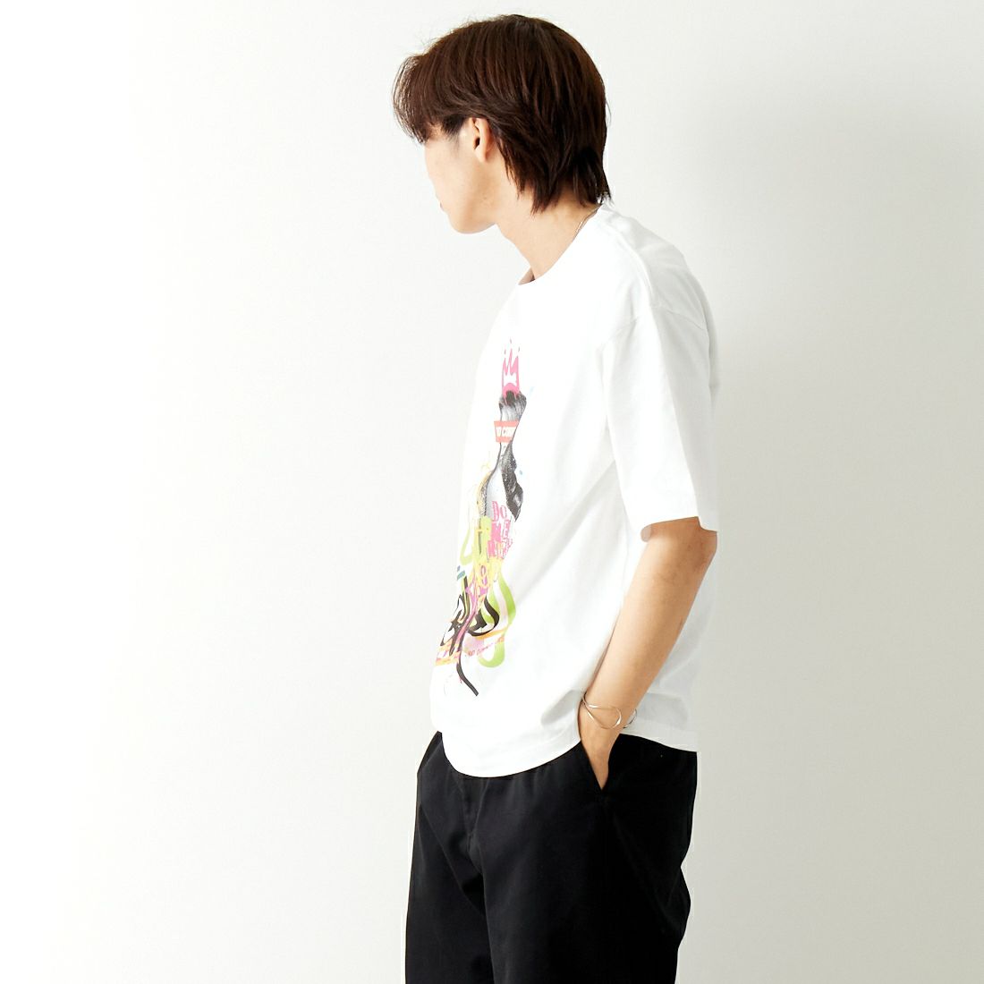 NO COMMENT PARIS [ノーコメントパリ] ショートスリーブ プリントTシャツ [NC-OT0049] WHITE &&モデル身長：179cm 着用サイズ：L&&