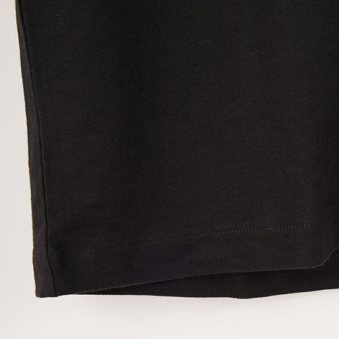 Calvin Klein [カルバンクライン] スタンダード リラックスクルーネックTシャツ [40HM228] YAA &&モデル身長：173cm 着用サイズ：M&&