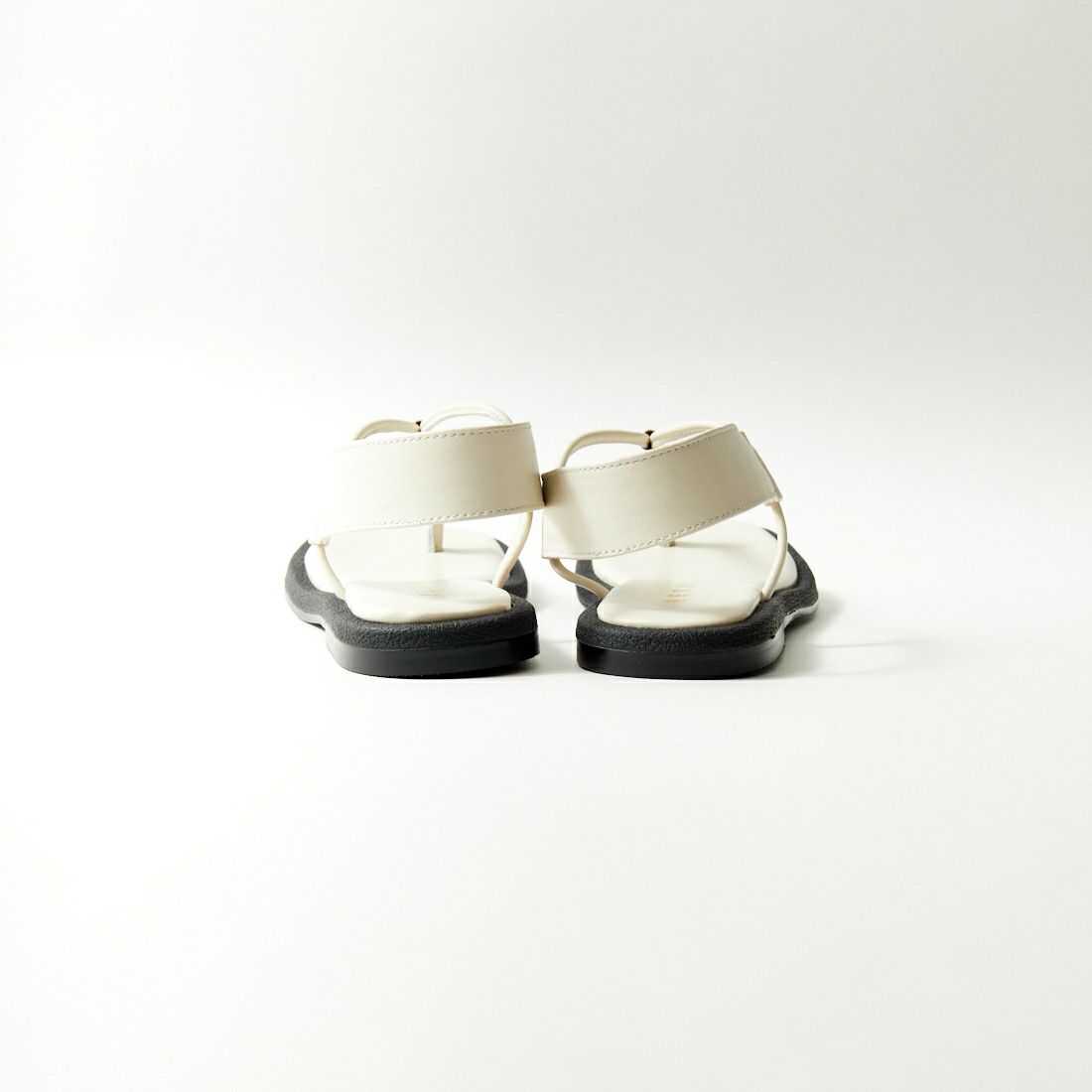 REMME [レメ] SHEEP トングサンダル [ZH-24S011BS-SOSO] OFF WHITE