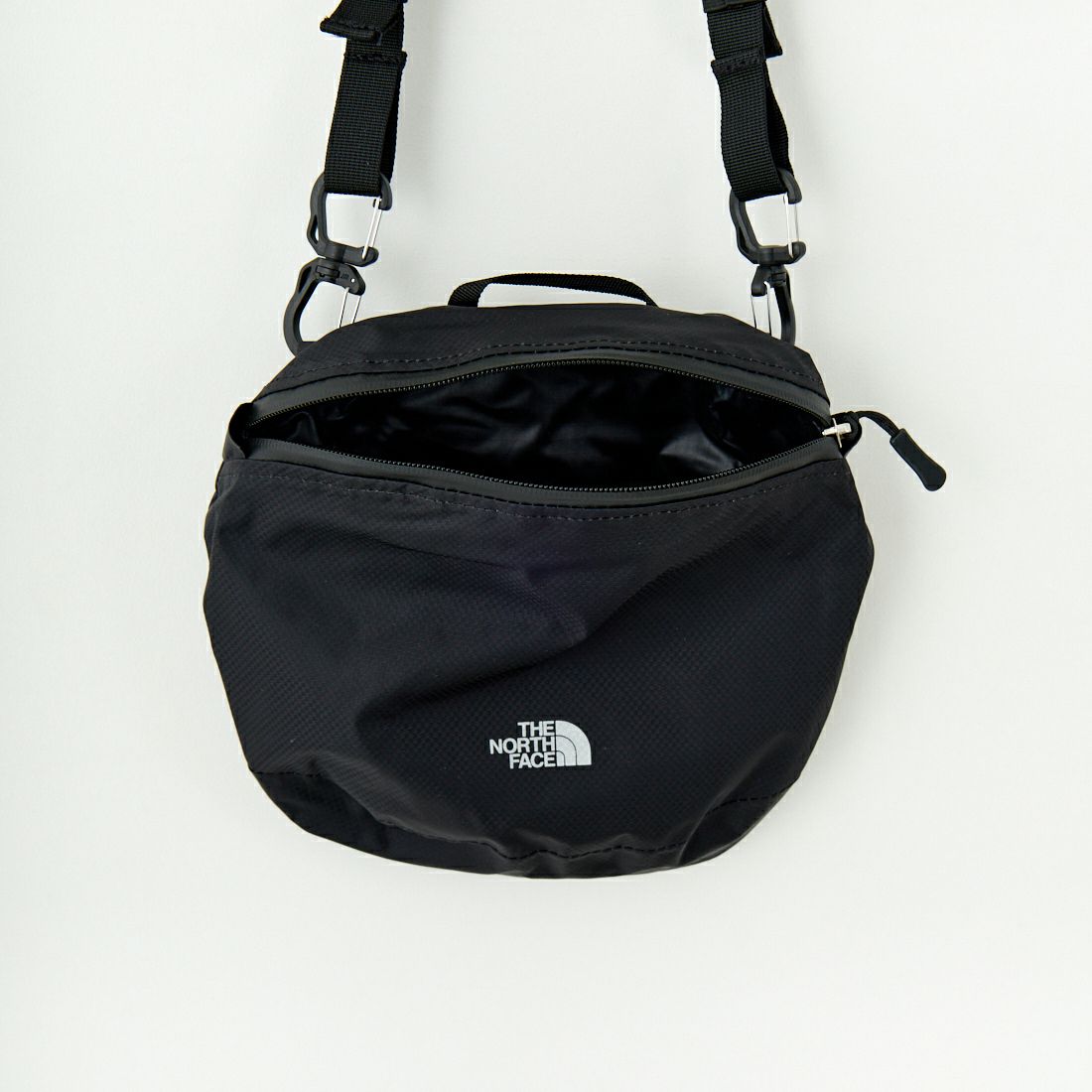 THE NORTH FACE [ザ ノースフェイス] ウォータープルーフショルダーポケット [NM92400] K