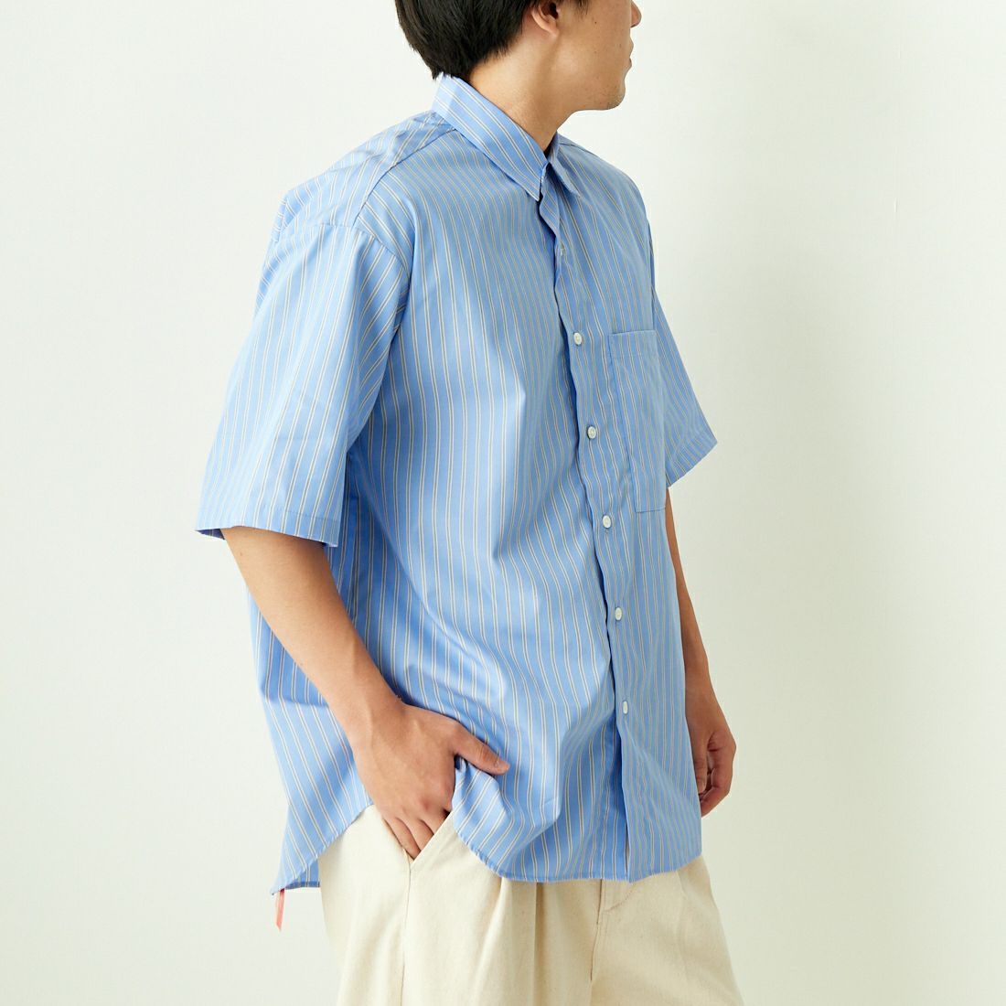 amne [アンヌ] ストライプハーフスリーブシャツ [AMN-SH-046] BLUE &&モデル身長：173cm 着用サイズ：2&&