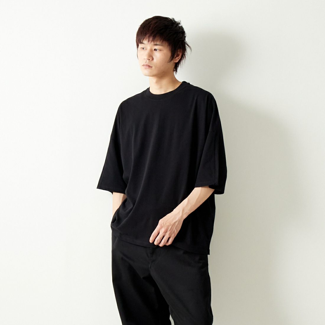 700 BLACK&&モデル身長：182cm 着用サイズ：2&&