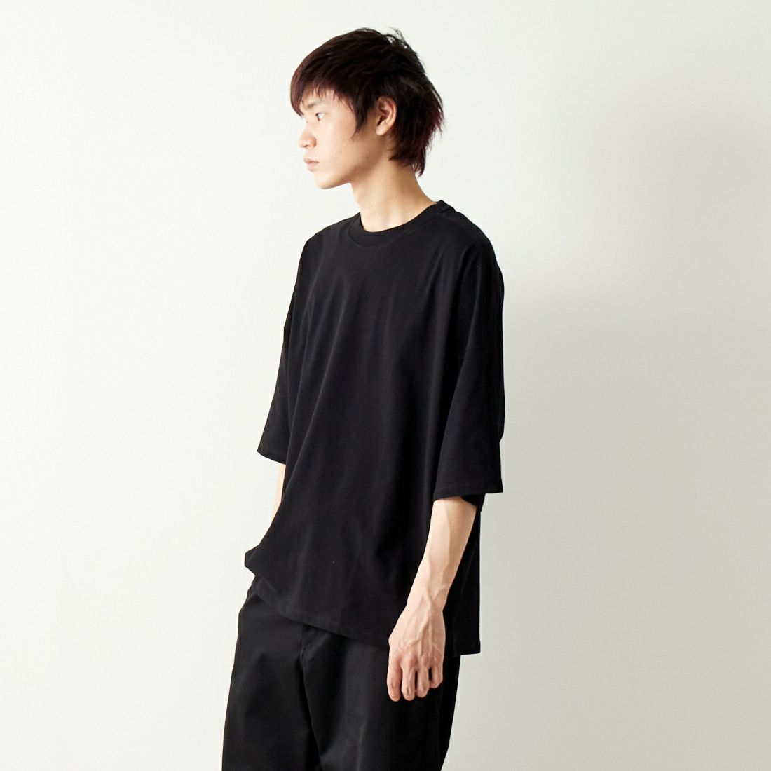 SLICK [スリック] ハイツイストコットン ドルマンスリーブTシャツ [5255859] 700 BLACK &&モデル身長：182cm 着用サイズ：2&&