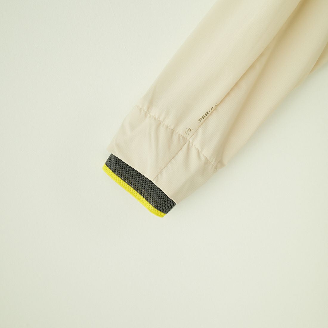 F CE. [エフシーイー] パーテックス スタンドプルオーバー [FPA14241U0001] ECRU