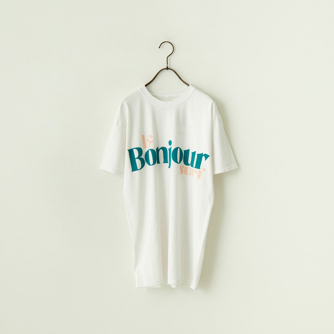 Le Bonjour surf [ボンジュールサーフ] スタンダードロゴプリントTシャツ [LBJ-000-241001]