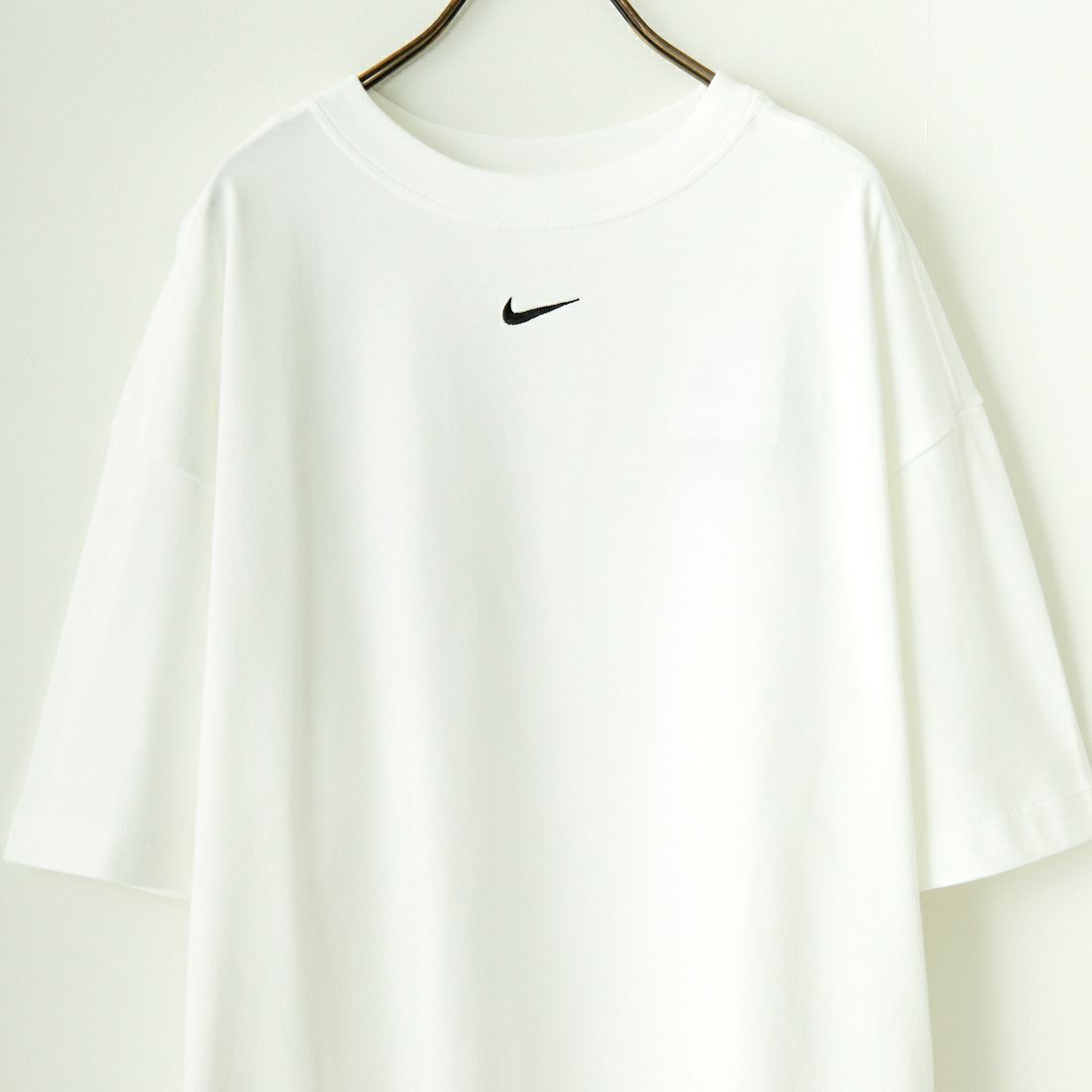 NIKE [ナイキ] ウィメンズ オーバーサイズショートスリーブTシャツ [DX7911] 100 ﾎﾜｲﾄ