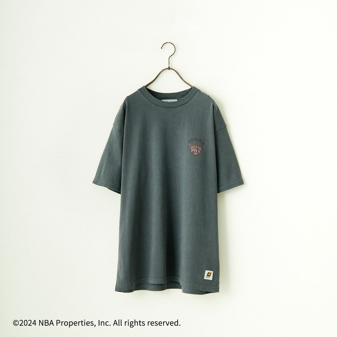 OFF THE COURT BY NBA [オフ ザ コート バイ エヌビーエー] 別注 チームTシャツ [JF-24SS-002-JF] BLK SUNS