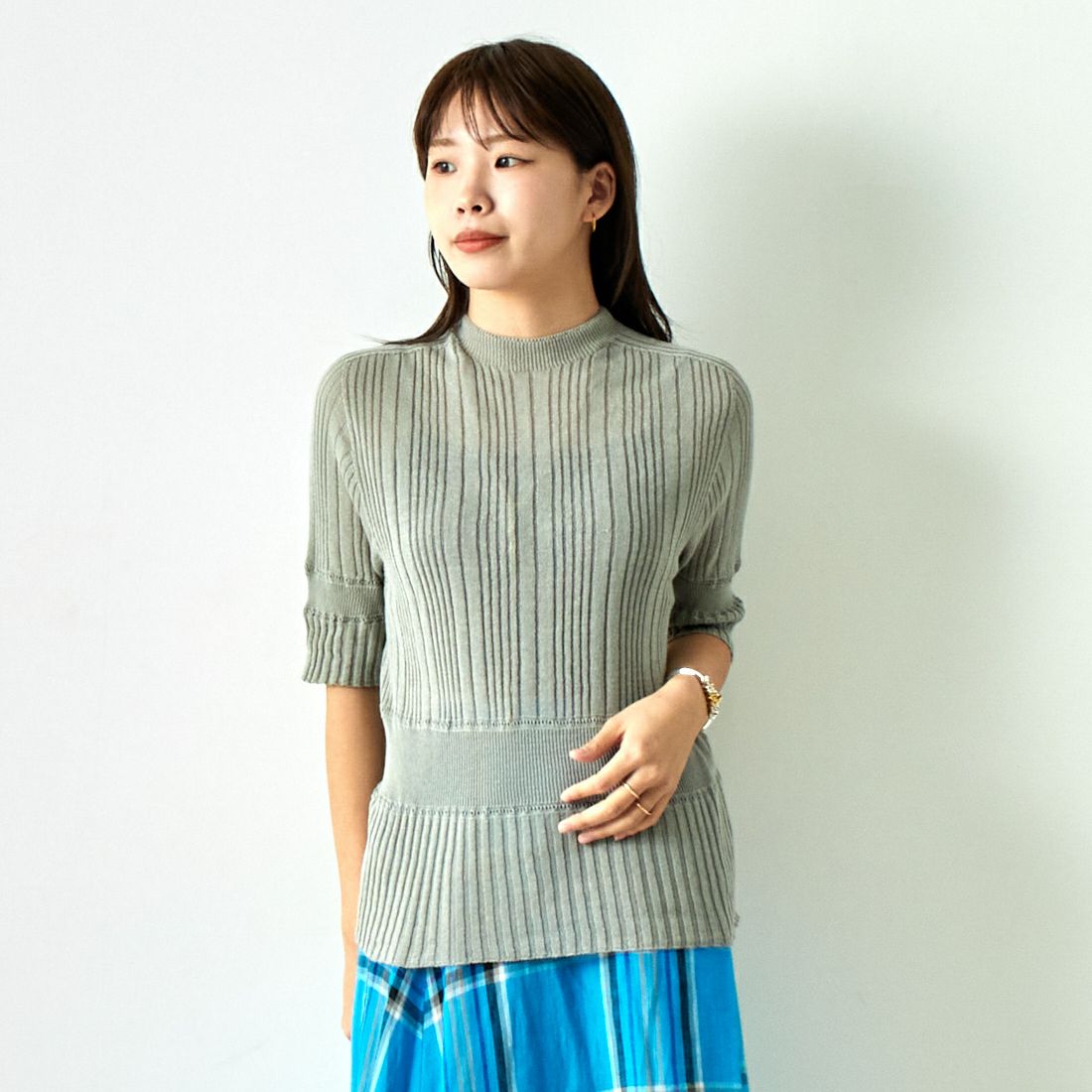 GREY&&モデル身長：167cm 着用サイズ：F&&