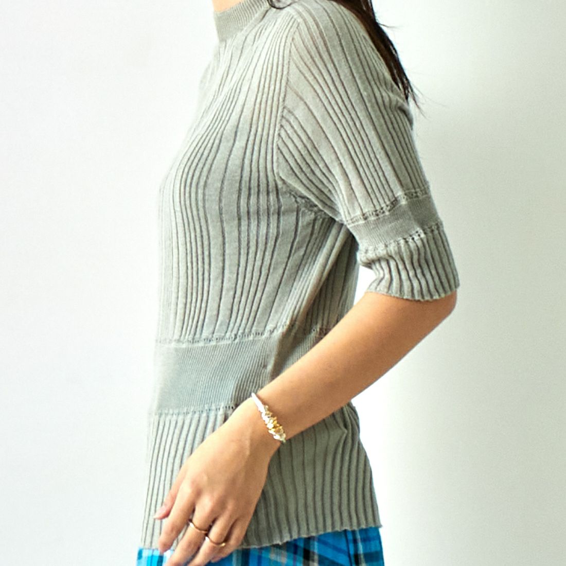 JoICEADDED [ジョイスアディッド] コットンシアー ニットプルオーバー [J241KN05] GREY &&モデル身長：167cm 着用サイズ：F&&