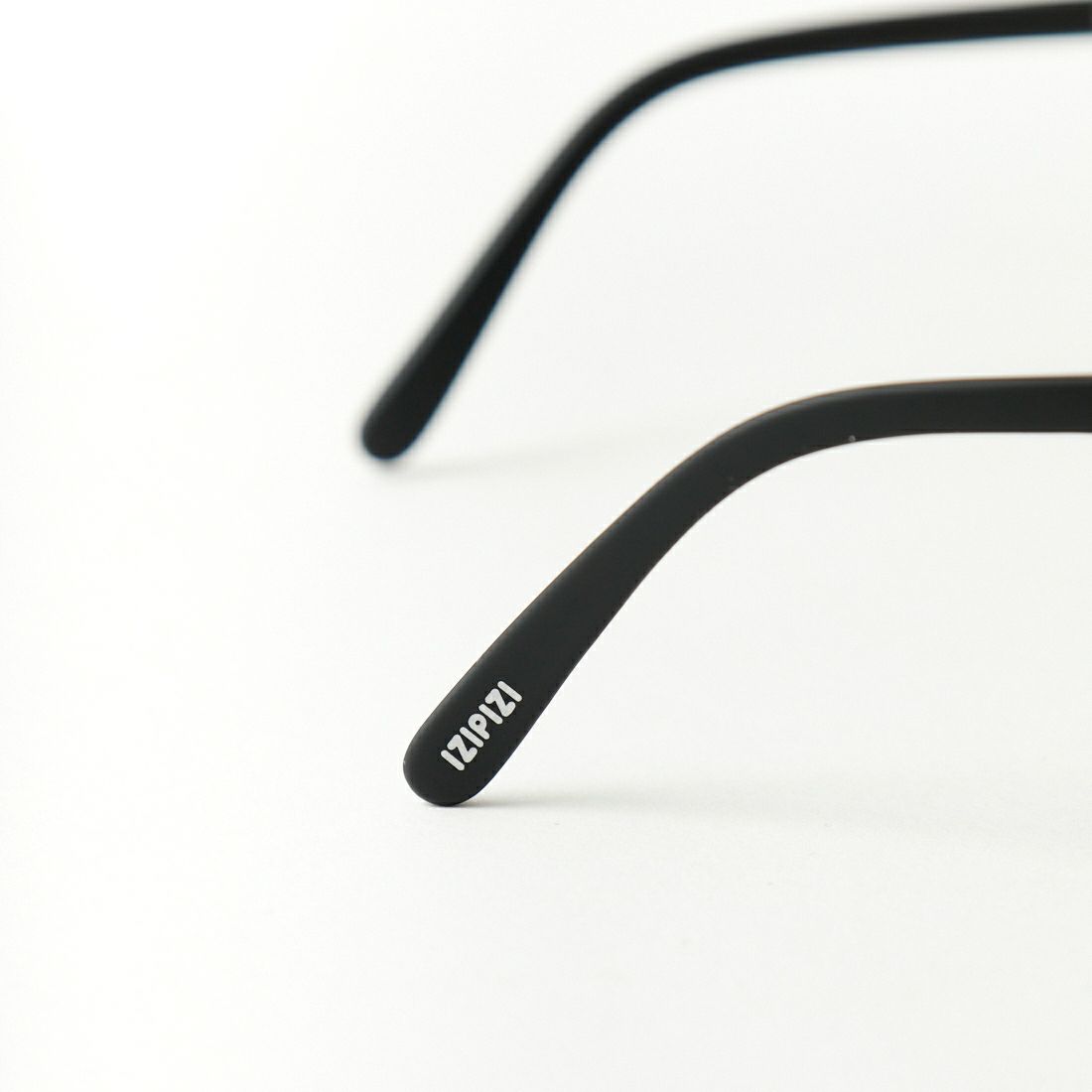 IZIPIZI [イジピジ] #E SUN サングラス [LMS-506] BLACK