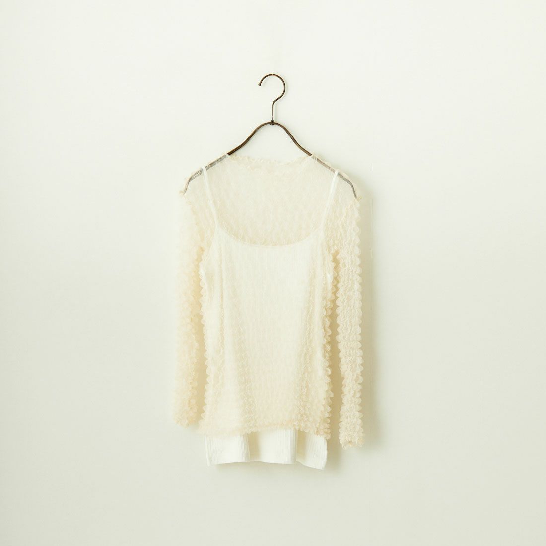 02 IVORY
