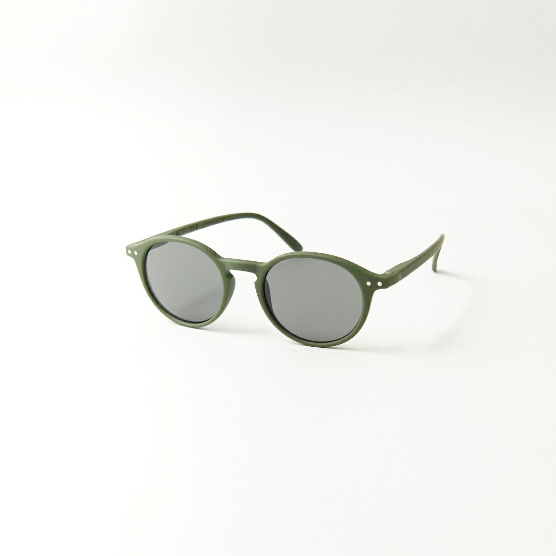 KAKI GREEN
