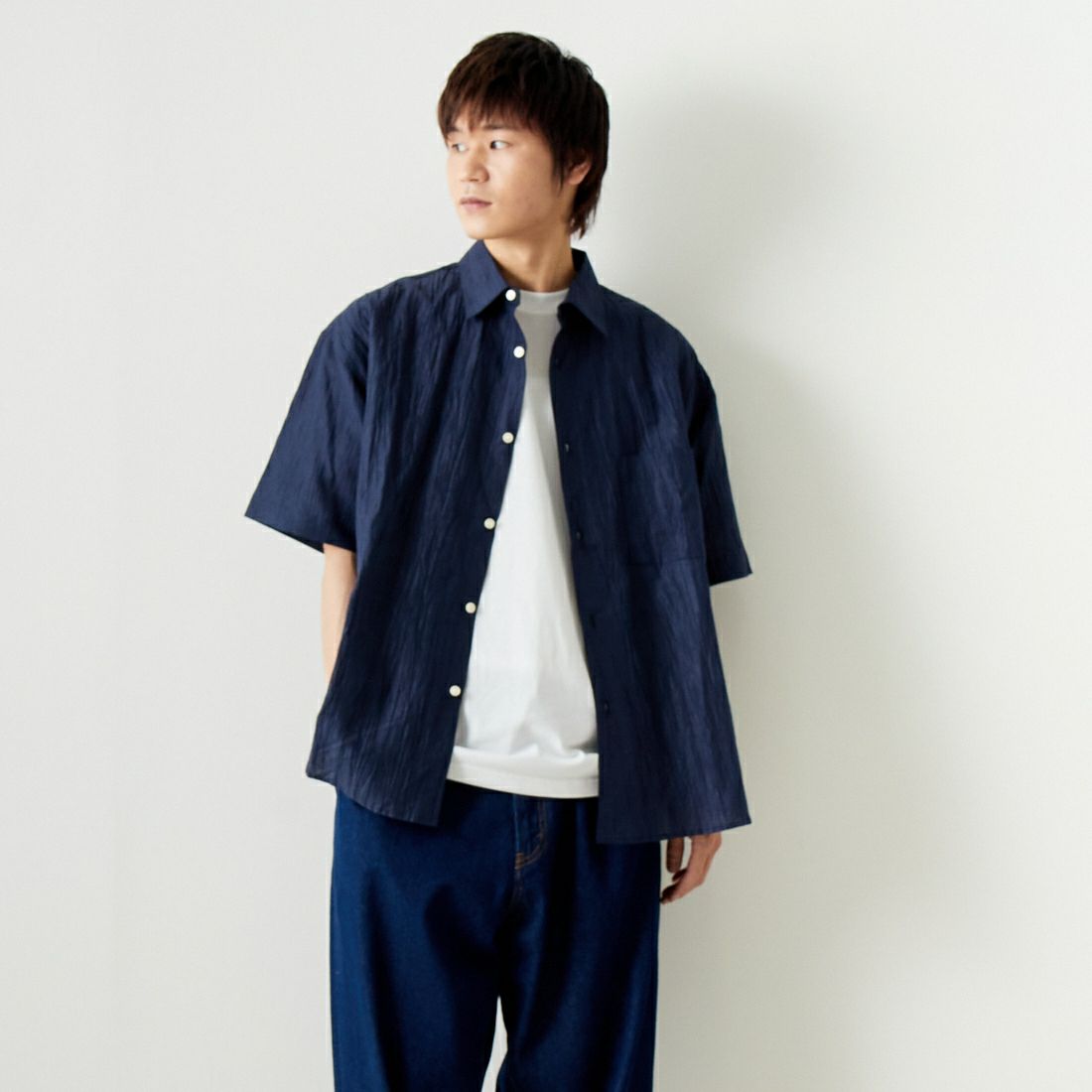 SLICK [スリック] リネンワッシャーレギュラーシャツ [5255863] 210 NAVY &&モデル身長：182cm 着用サイズ：2&&