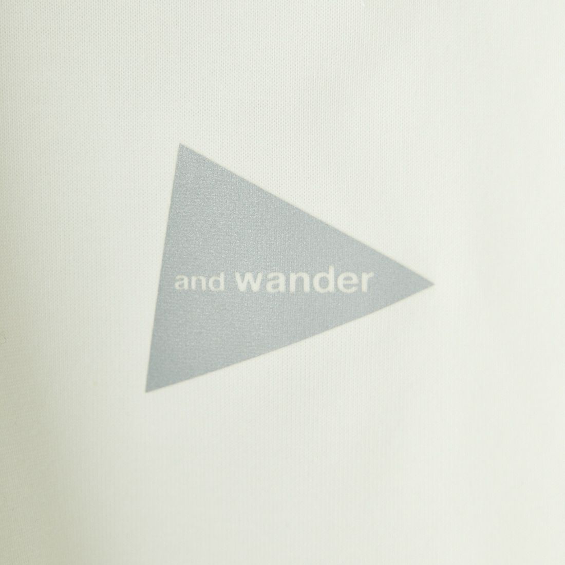 and wander [アンドワンダー] ポケットTシャツ [5744184183] WHITE