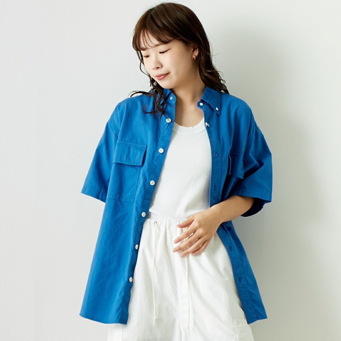 THE NORTH FACE PURPLE LABEL [ザ ノースフェイス パープルレーベル] ボタンダウンフィールドシャツ [NT3416N] BL BLUE &&モデル身長：167cm 着用サイズ：S&&