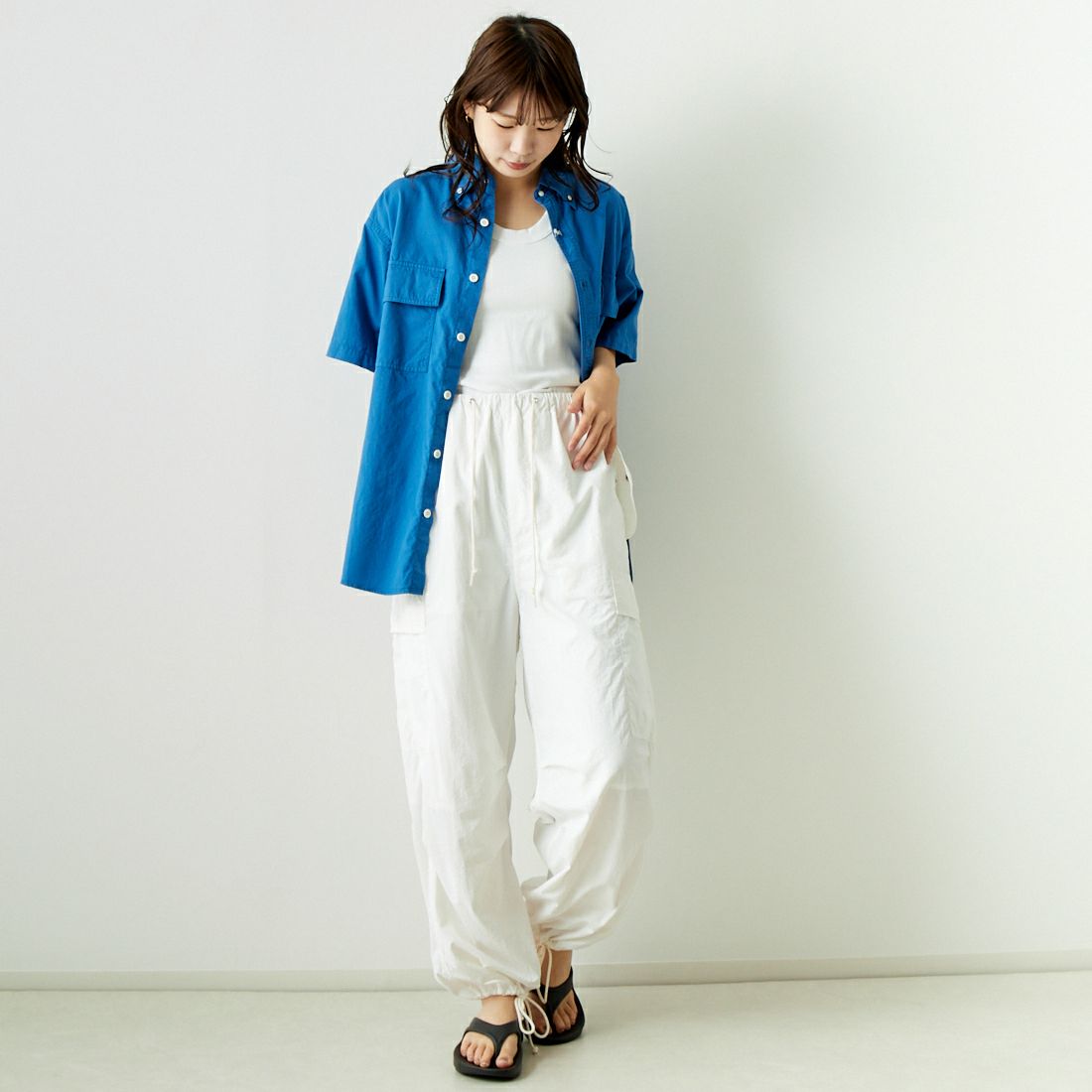 THE NORTH FACE PURPLE LABEL [ザ ノースフェイス パープルレーベル] ボタンダウンフィールドシャツ [NT3416N] BL BLUE &&モデル身長：167cm 着用サイズ：S&&