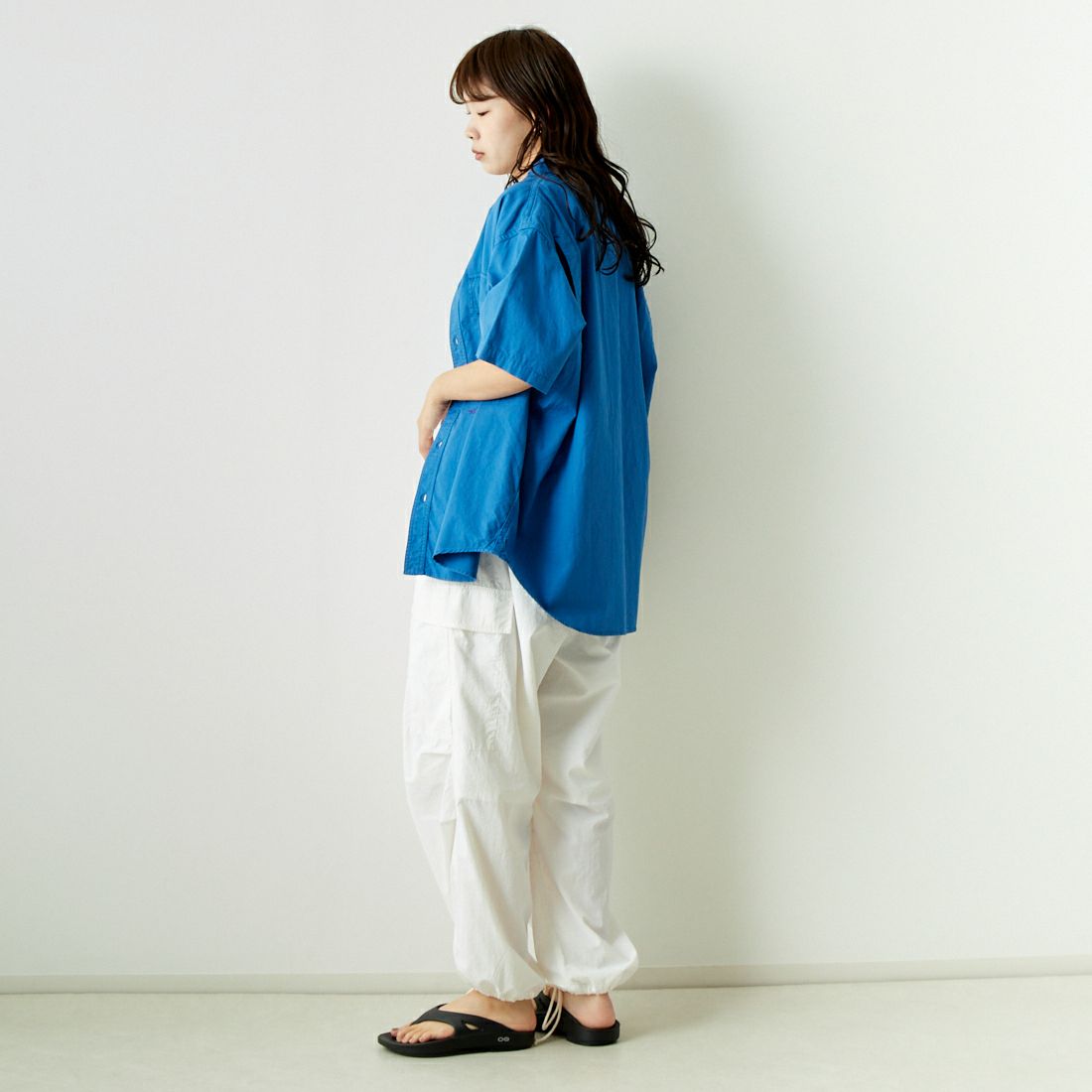 THE NORTH FACE PURPLE LABEL [ザ ノースフェイス パープルレーベル] ボタンダウンフィールドシャツ [NT3416N] BL BLUE &&モデル身長：167cm 着用サイズ：S&&