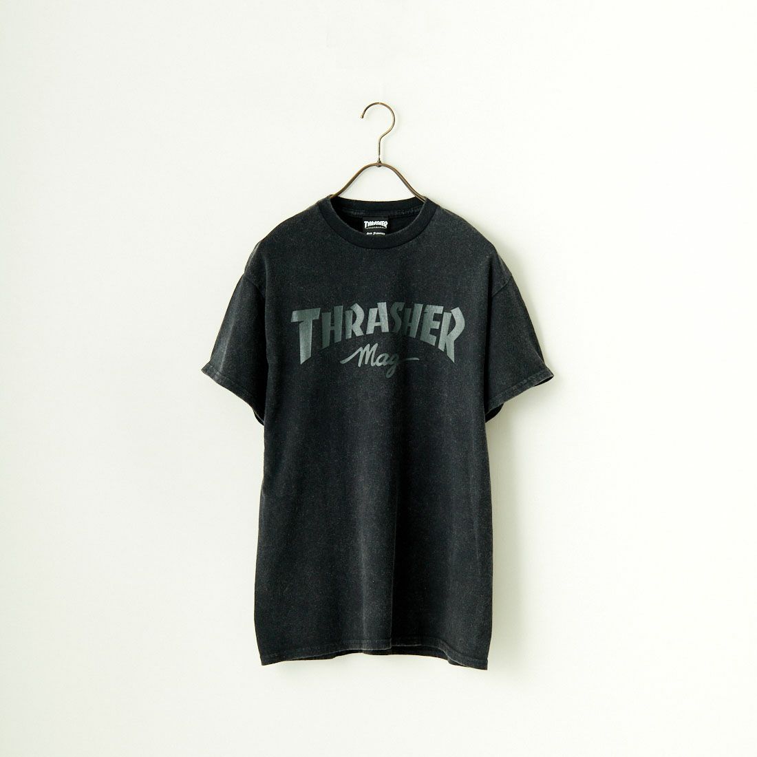 THRASHER [スラッシャー] MAG パウダーフロストTシャツ [TH91107APF] BLK/BLK
