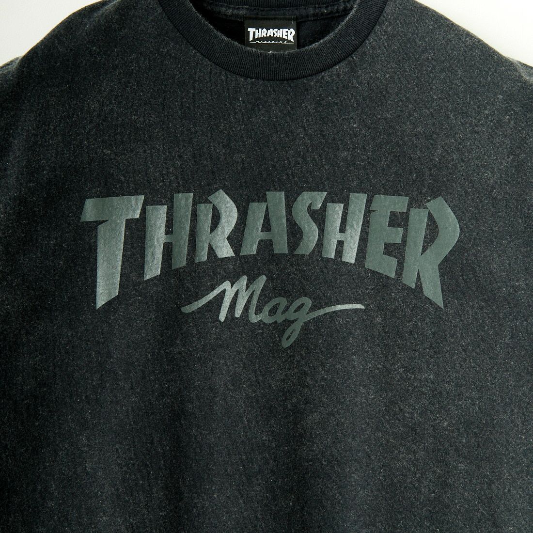 THRASHER [スラッシャー] MAG パウダーフロストTシャツ [TH91107APF] BLK/BLK