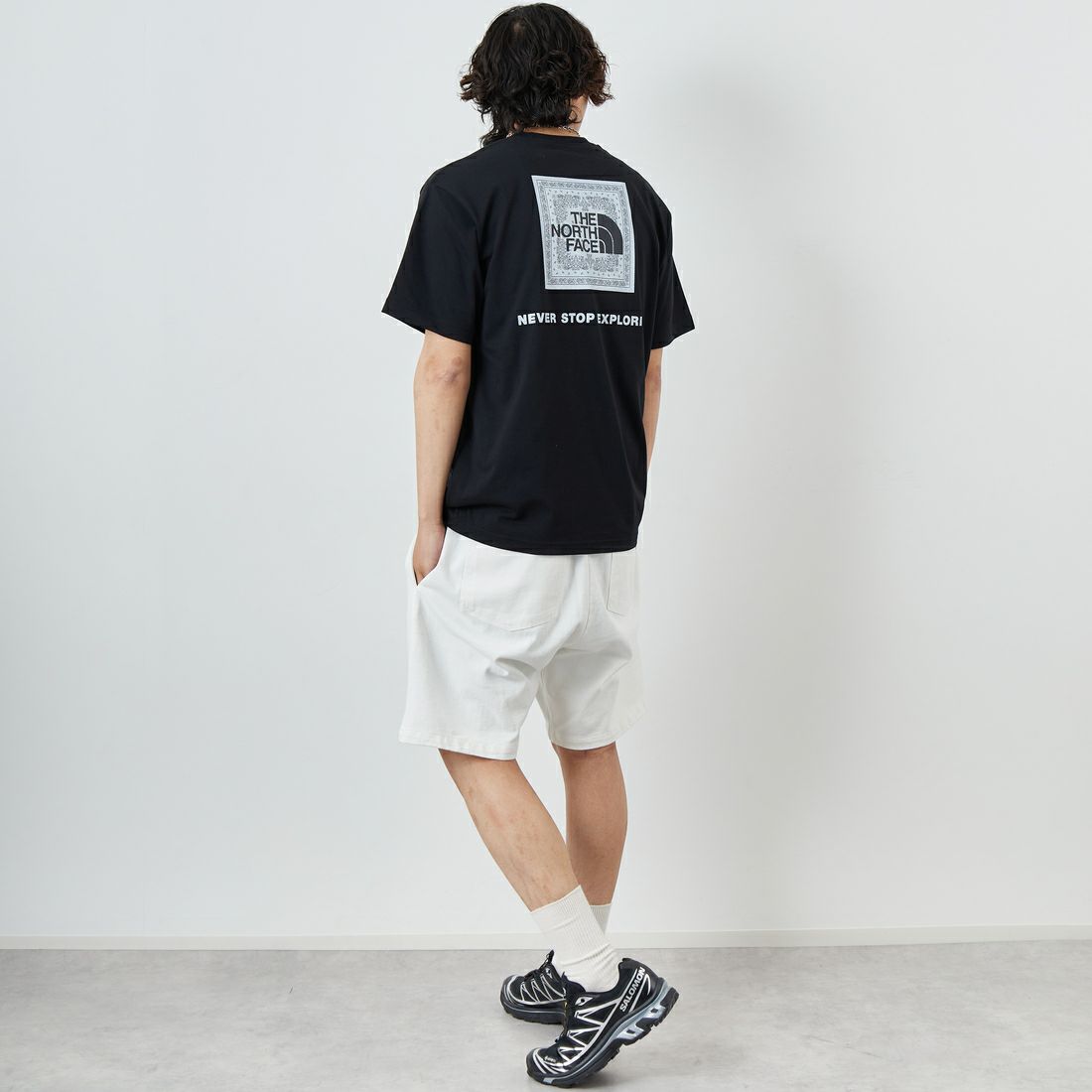 THE NORTH FACE [ザ ノースフェイス] ショートスリーブ バンダナスクエアロゴTシャツ [NT32446] K2 &&モデル身長：179cm 着用サイズ：L&&