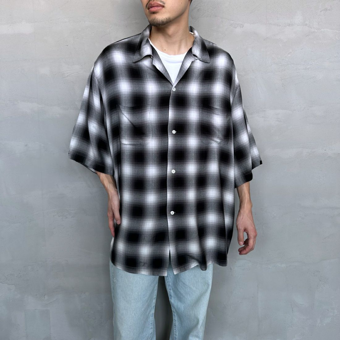 DAN RIVER [ダンリバー] 別注 レーヨンオープンカラーチェックシャツ [DR24S002-JF] BLACK &&モデル身長：168cm 着用サイズ：L&&
