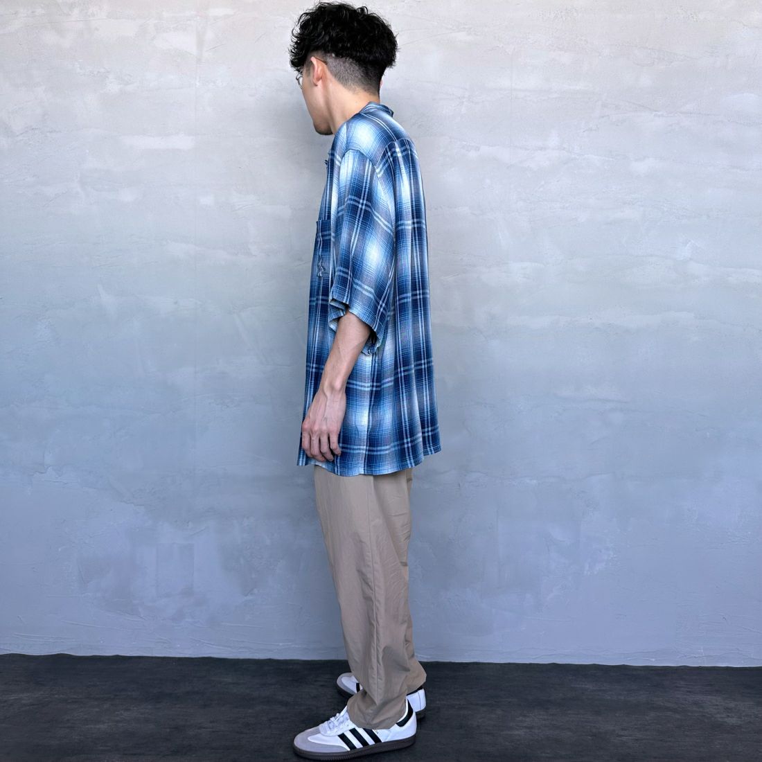 DAN RIVER [ダンリバー] 別注 レーヨンオープンカラーチェックシャツ [DR24S002-JF] BLUE &&モデル身長：168cm 着用サイズ：M&&
