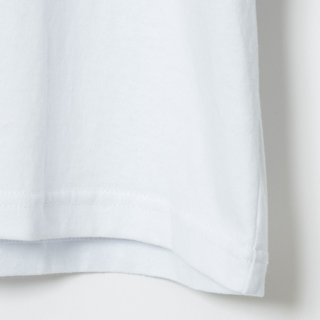 33Degrees [サーティースリーディグリーズ] 髭おじさんサガラ刺繍半袖Tシャツ [TDR-242-024] H WHITE