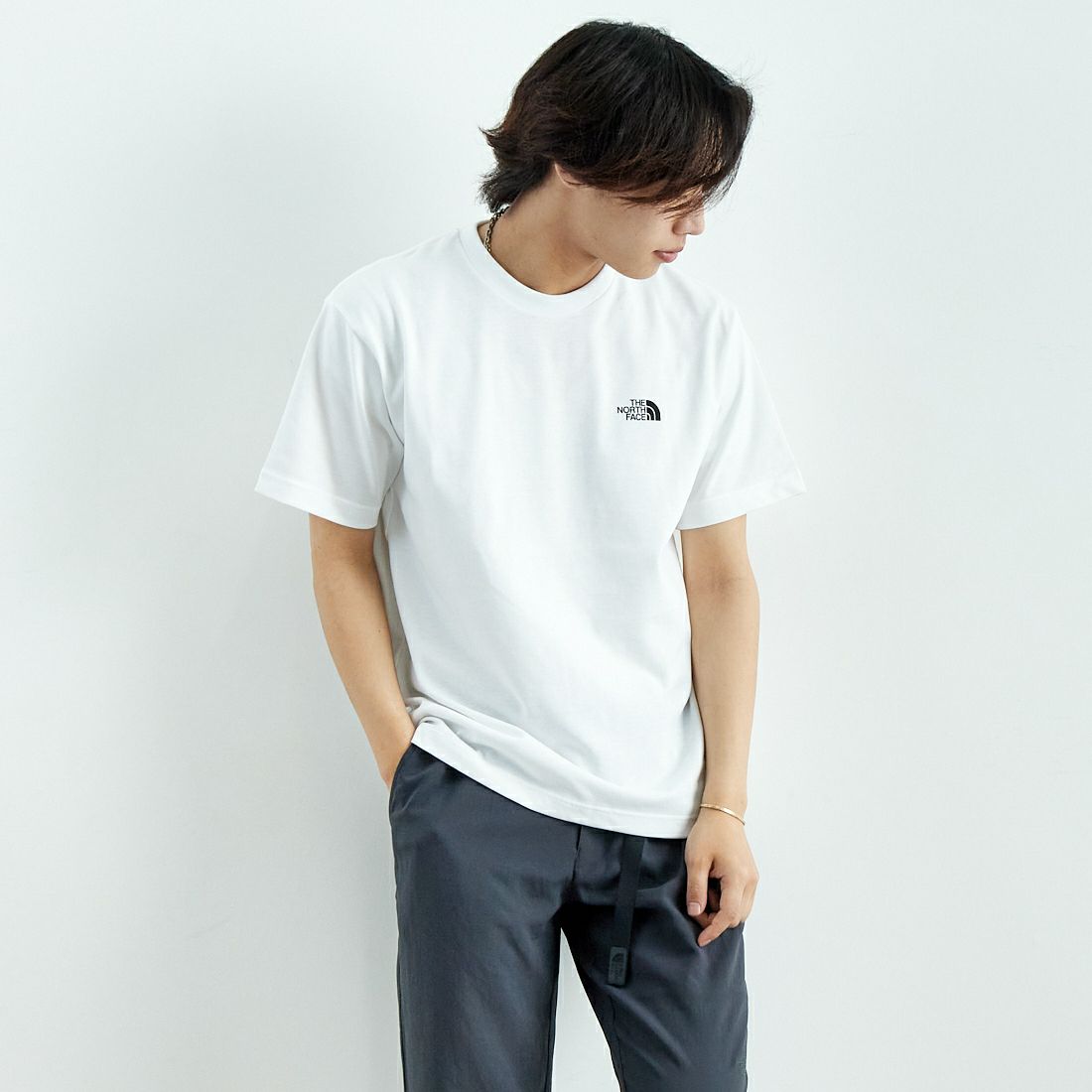 THE NORTH FACE [ザ ノースフェイス] ショートスリーブ バックスクエアロゴTシャツ [NT32447] W2 &&モデル身長：179cm 着用サイズ：M&&