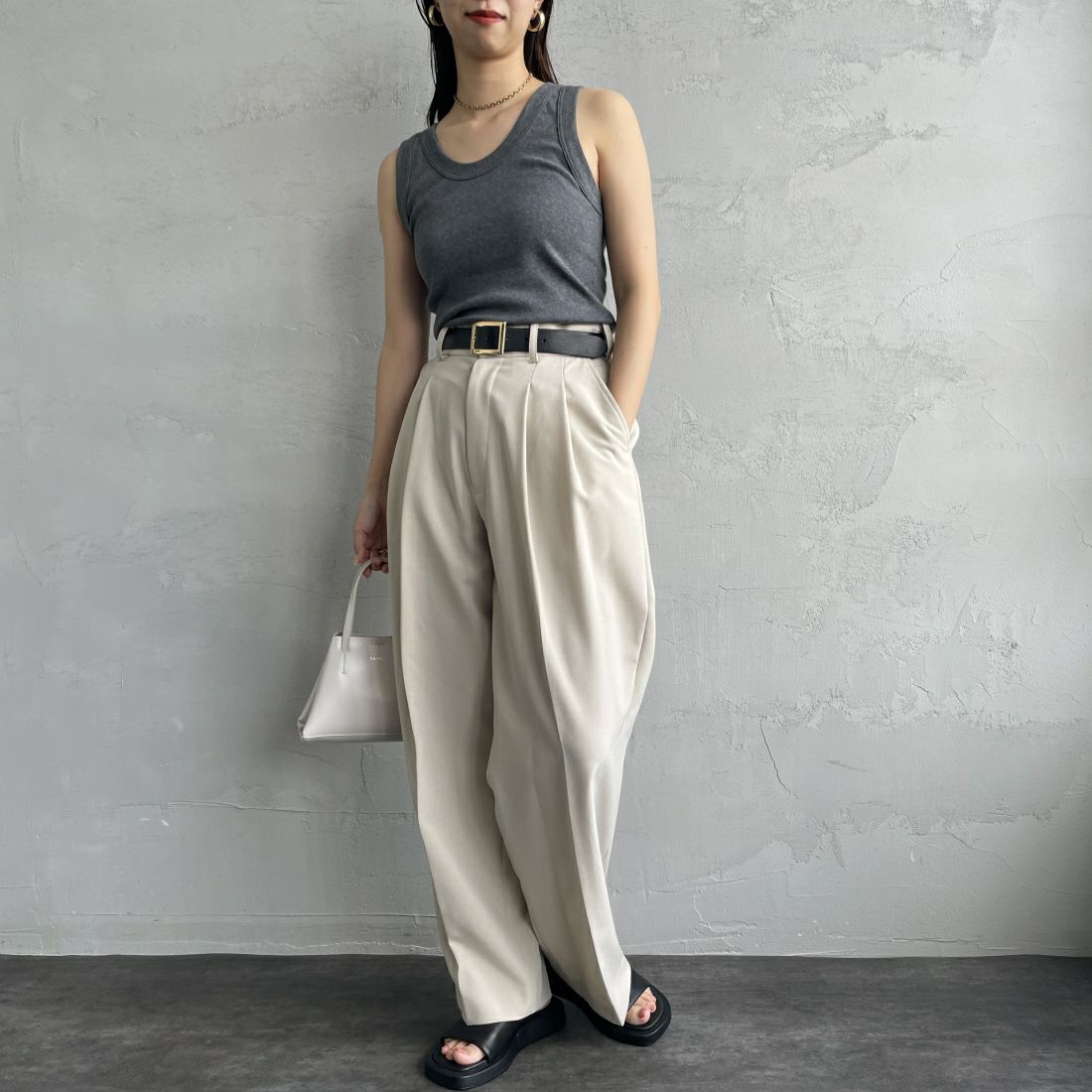 GICIPI [ジチピ] VANADIO タンクトップ [2410P] CARBONE &&モデル身長：163cm 着用サイズ：1&&