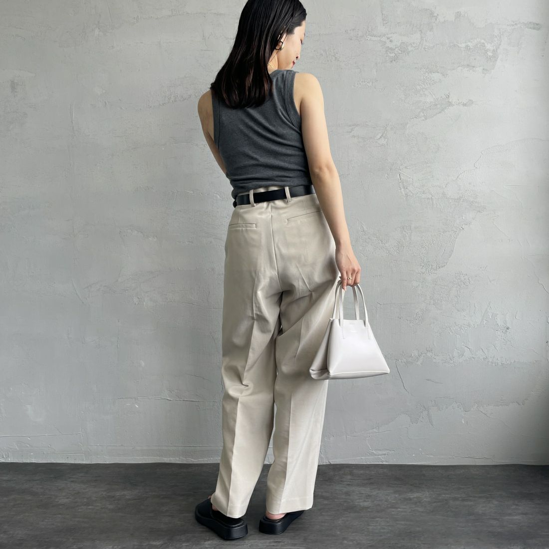 GICIPI [ジチピ] VANADIO タンクトップ [2410P] CARBONE &&モデル身長：163cm 着用サイズ：1&&