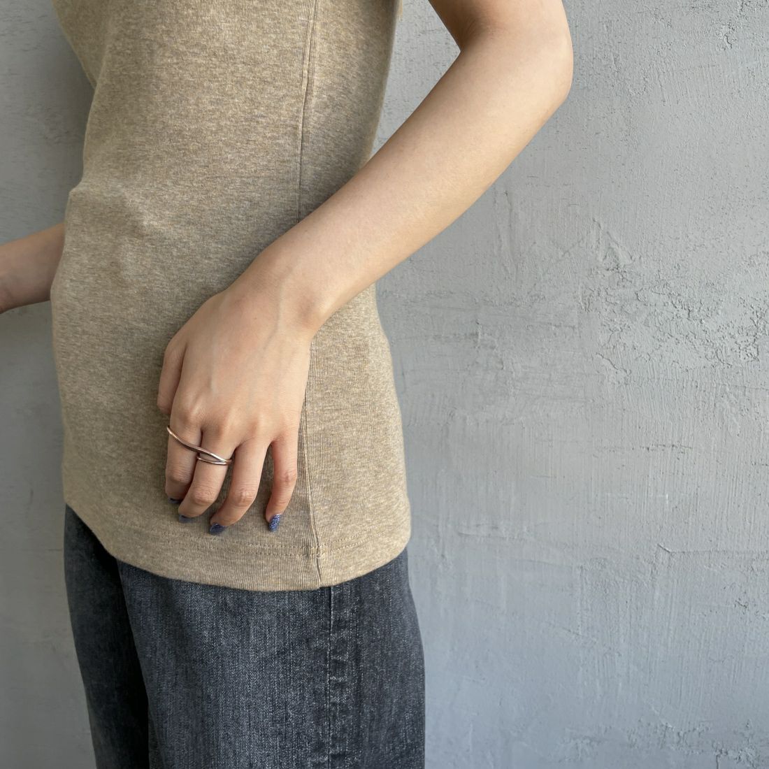 GICIPI [ジチピ] VANADIO タンクトップ [2410P] MARRONE ME &&モデル身長：156cm 着用サイズ：1&&