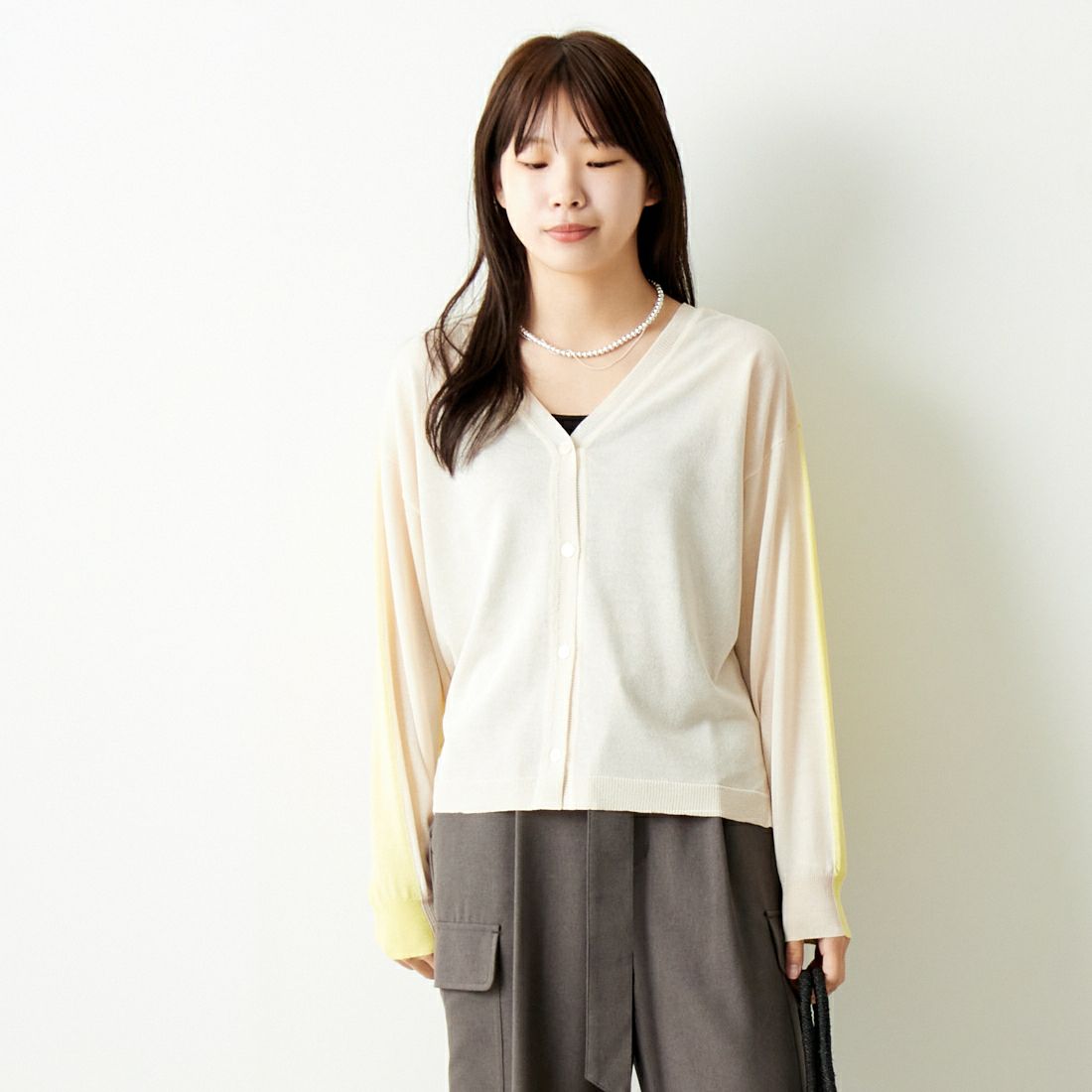 Jeans Factory Clothes [ジーンズファクトリークローズ] 2WAY UVカットカーディガン [116-5026] IVORY/YELL &&モデル身長：167cm 着用サイズ：F&&