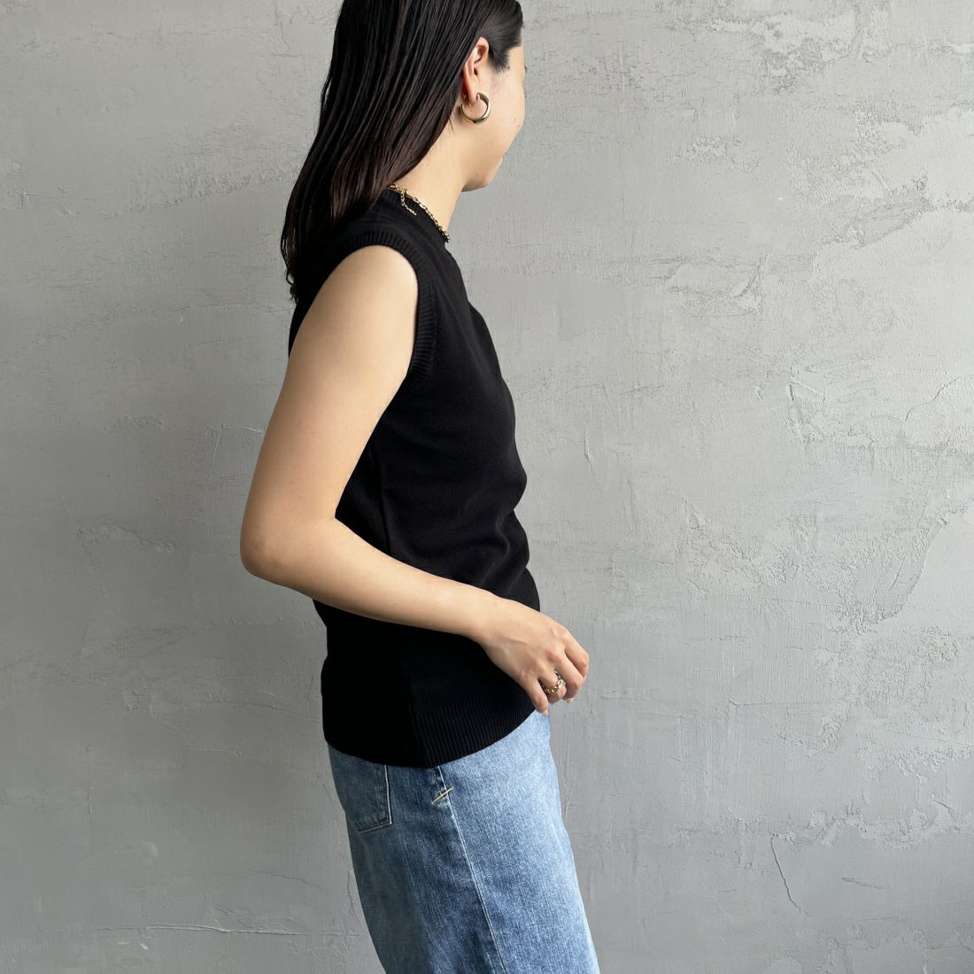 GICIPI [ジチピ] OPALE ノースリーブニットソー [2417P] NERO &&モデル身長：163cm 着用サイズ：1&&