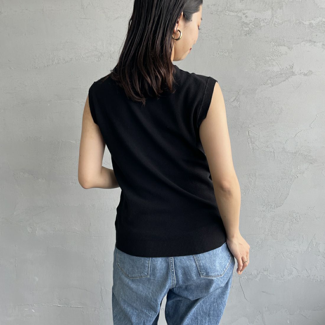 GICIPI [ジチピ] OPALE ノースリーブニットソー [2417P] NERO &&モデル身長：163cm 着用サイズ：1&&
