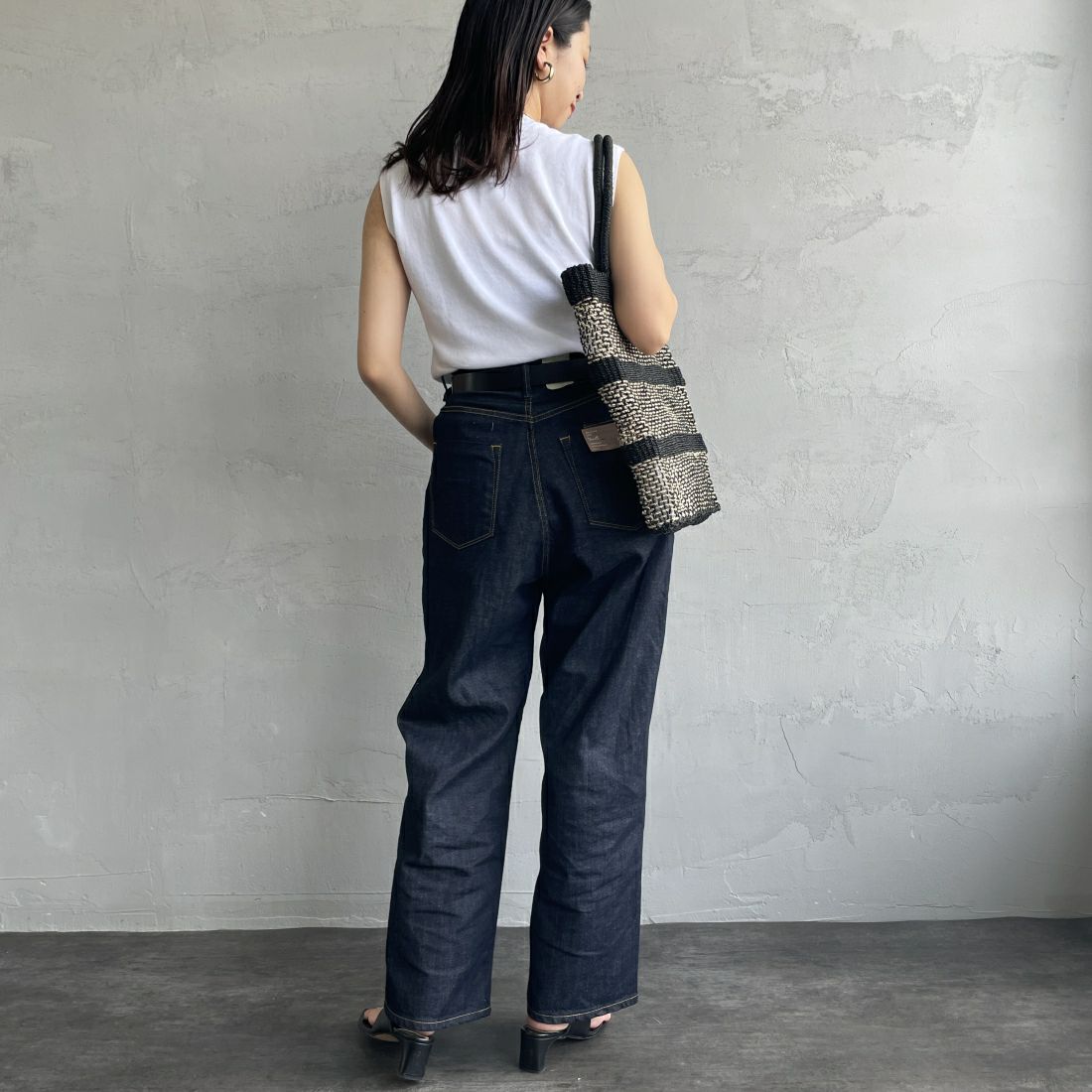 GICIPI [ジチピ] OPALE ノースリーブニットソー [2417P] BIANCO &&モデル身長：163cm 着用サイズ：1&&
