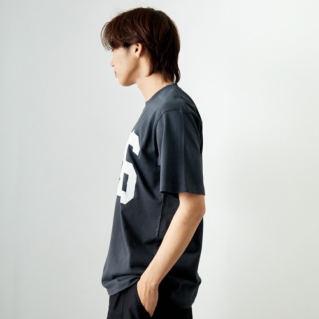 JACKSON MATISSE [ジャクソンマティス] JMS Tシャツ [JM24SS029] BLACK &&モデル身長：179cm 着用サイズ：L&&