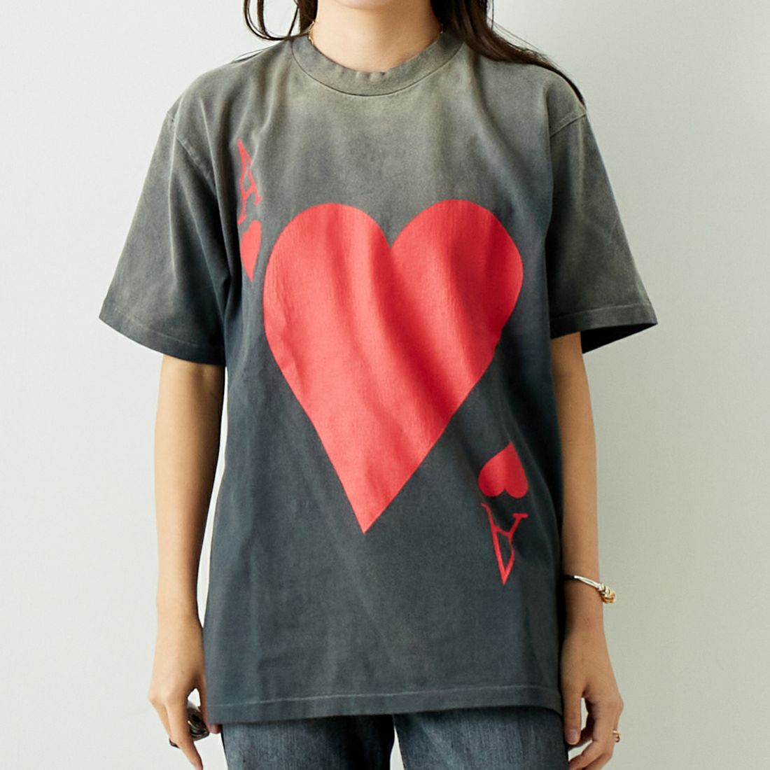 JACKSON MATISSE [ジャクソンマティス] ハートA Tシャツ [JM24SS031] BLACK &&モデル身長：167cm 着用サイズ：M&&