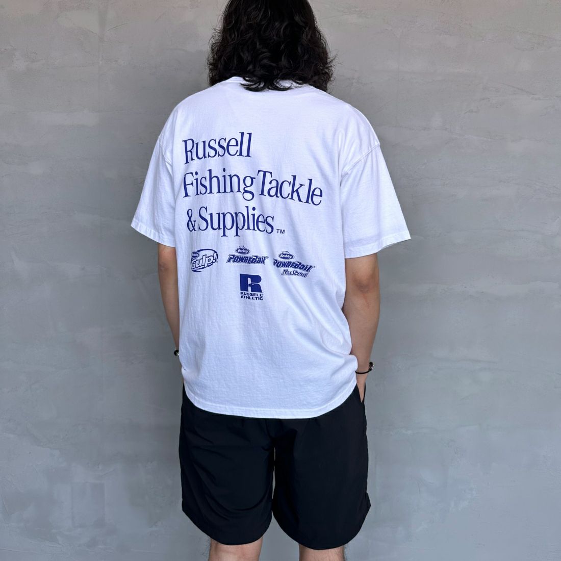 Berkley × RUSSELL ATHLETIC [バークレー × ラッセルアスレチック] 別注 バックプリントTシャツ [RBK-24175IN-JF2] WHITE &&モデル身長：173cm 着用サイズ：L&&